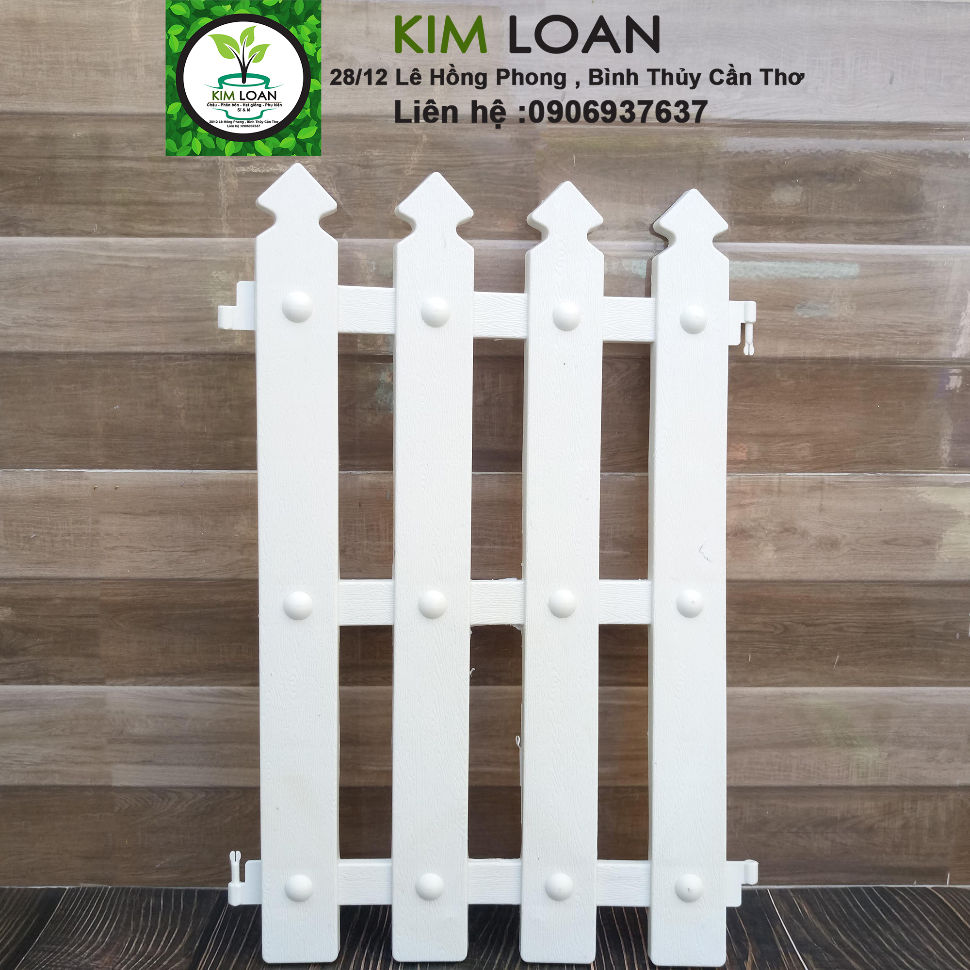 Hàng rào nhựa đầu nhọn 30x50cm