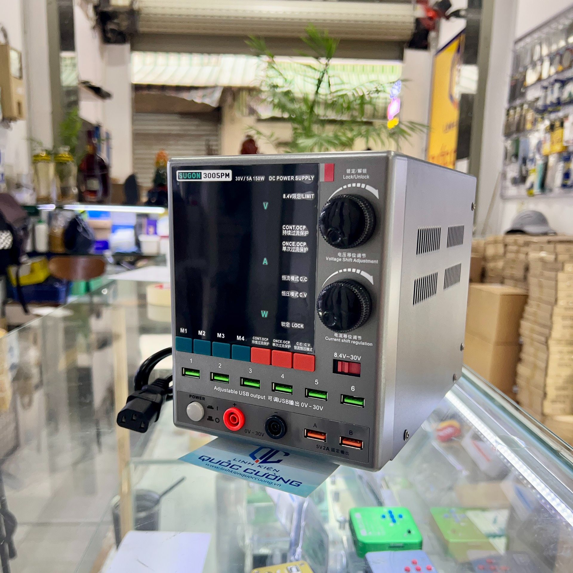 Máy cấp nguồn số Sugon 3005-PM/ 5A-30V