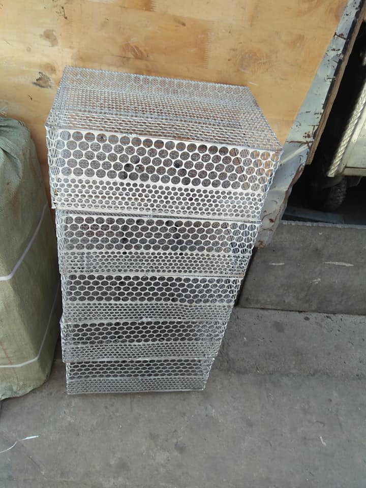 Lồng nhốt gà con vịt con 40 cm