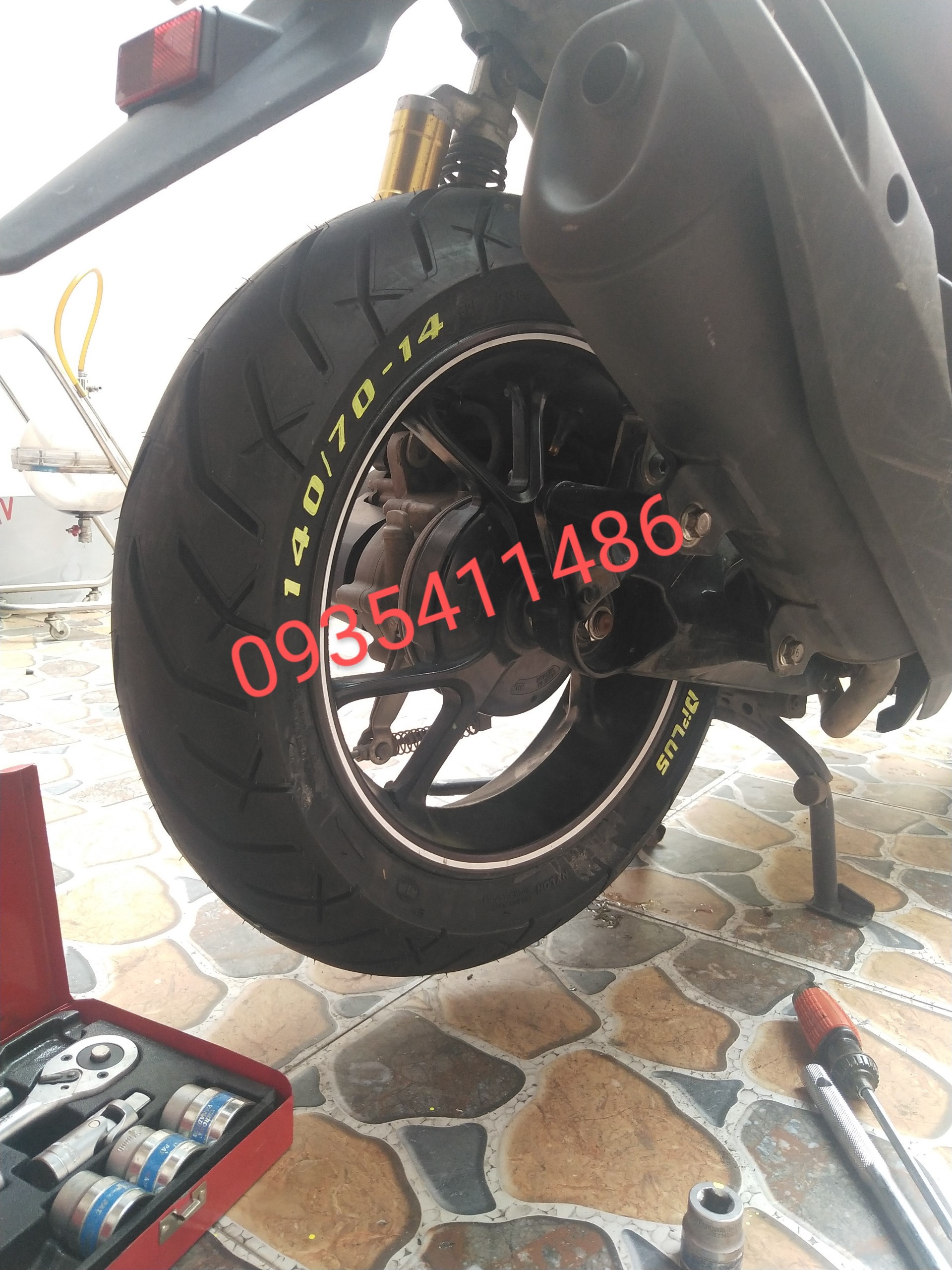 Lốp xe NVX 140-14