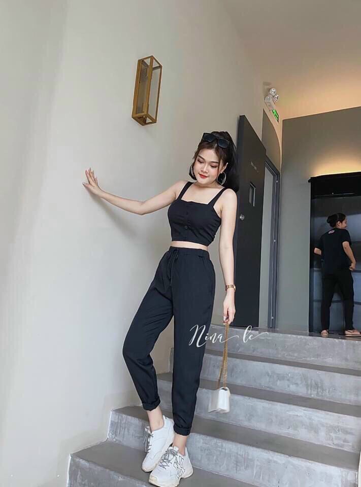 Set bộ áo crop nữ quần thể thao