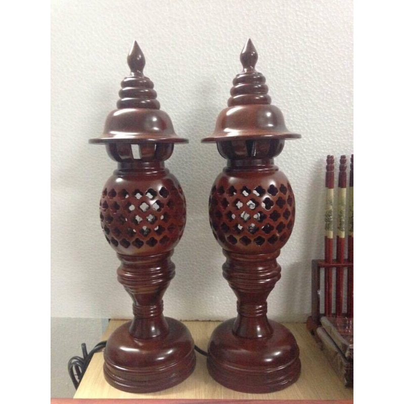 Cặp đèn thờ gỗ cao 23cm