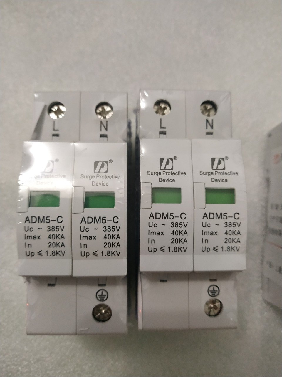 Bộ 2 Chống sét lan truyền 1 pha ADM5-2P 40KA