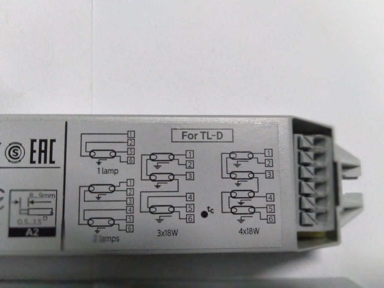 Tăng phô đèn điện tử Philips chính hãng