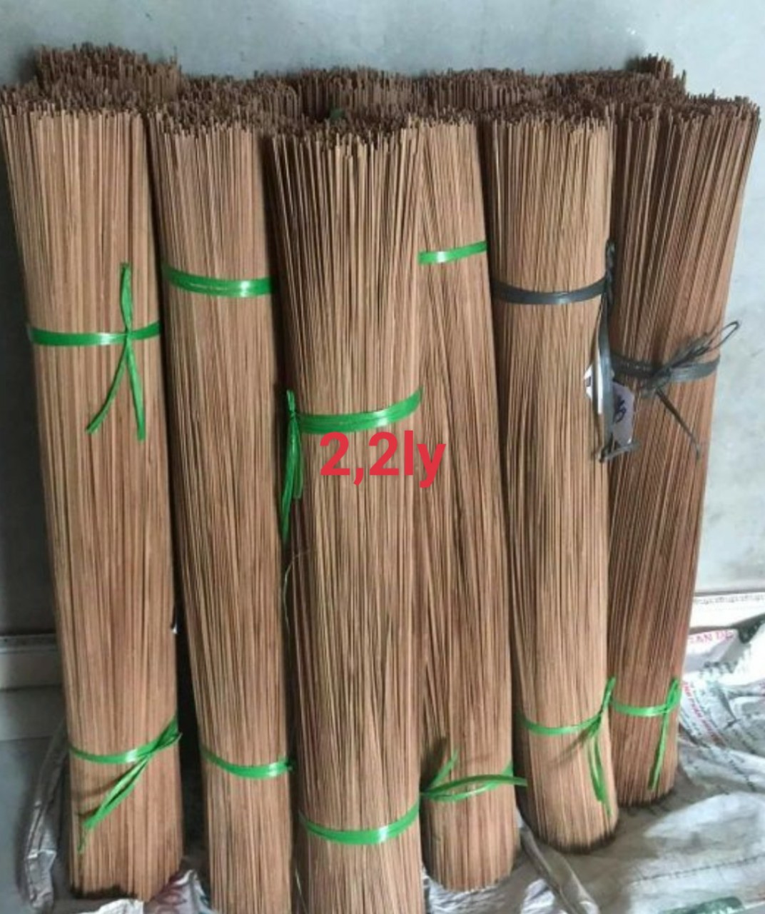 1 kg nan màu lồng chim 2ly dài 1m