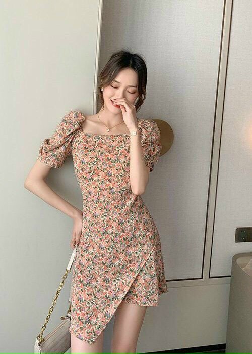 Đầm hoa vạt chéo tay nhún phồng