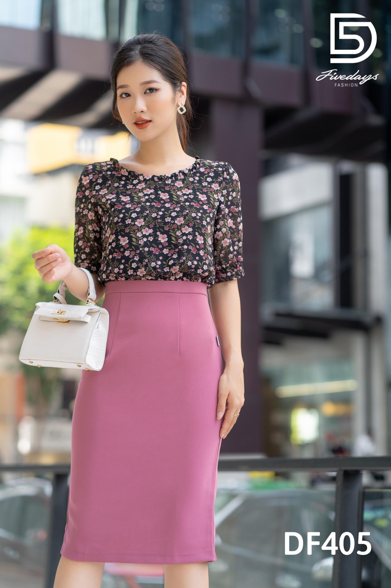 Fivedays - Đầm hoa ôm phối chân