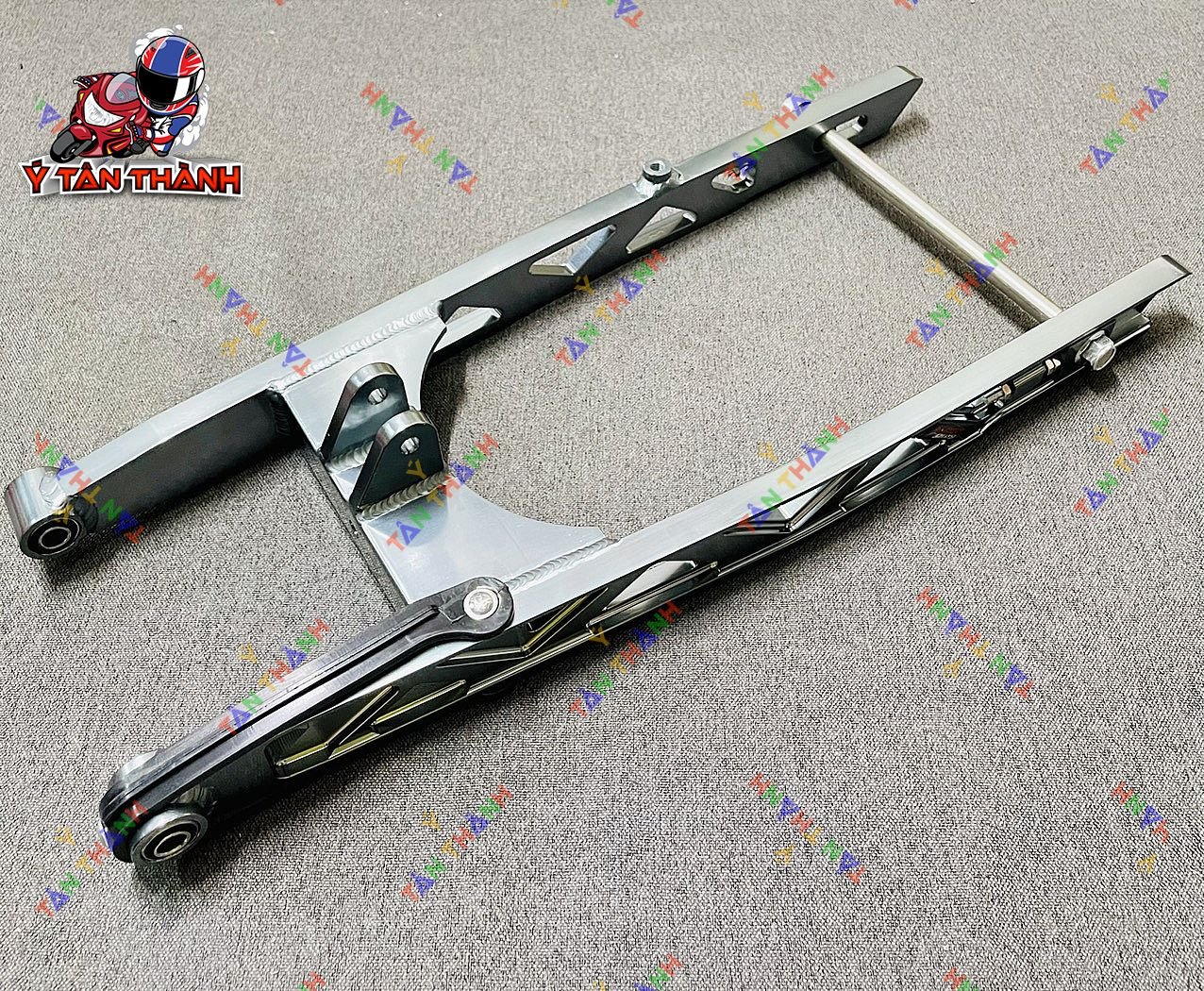 gấp nhôm xám exciter 150 phay lổ