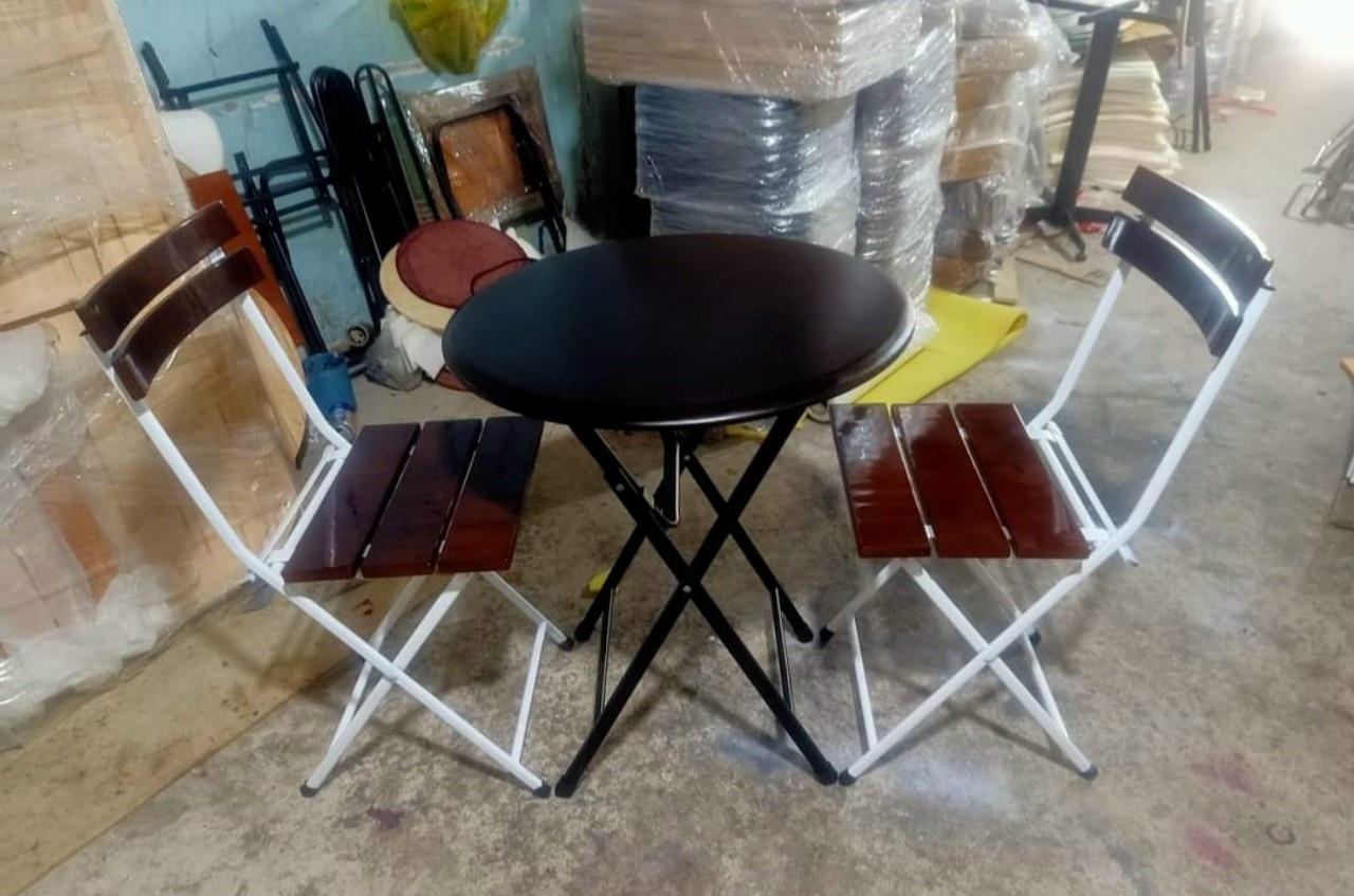 Ghế Nệm ngồi cao 45cm ( khung thép )