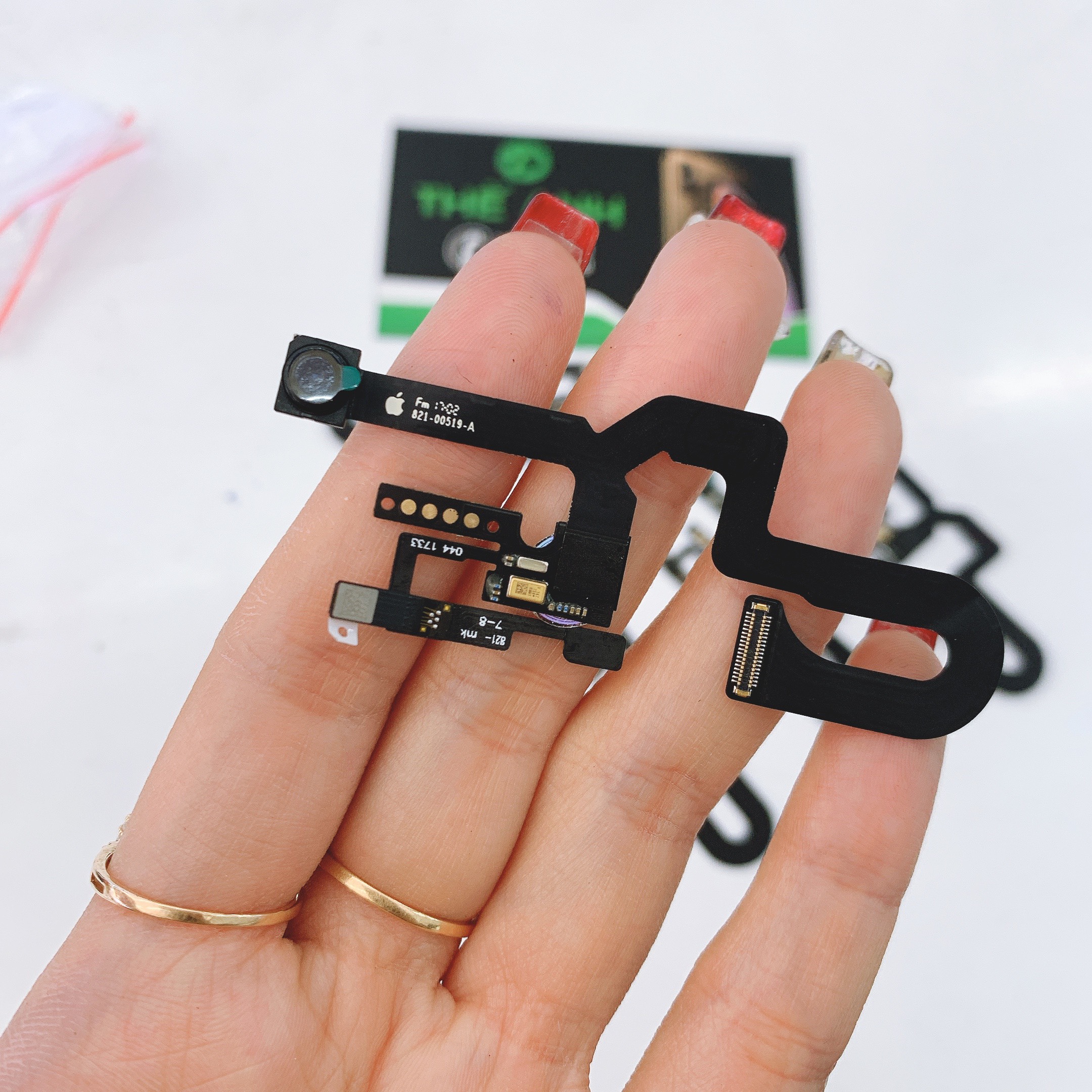 Camera trước táo 8 plus / 8+ chính hãng , bảo hành lỗi