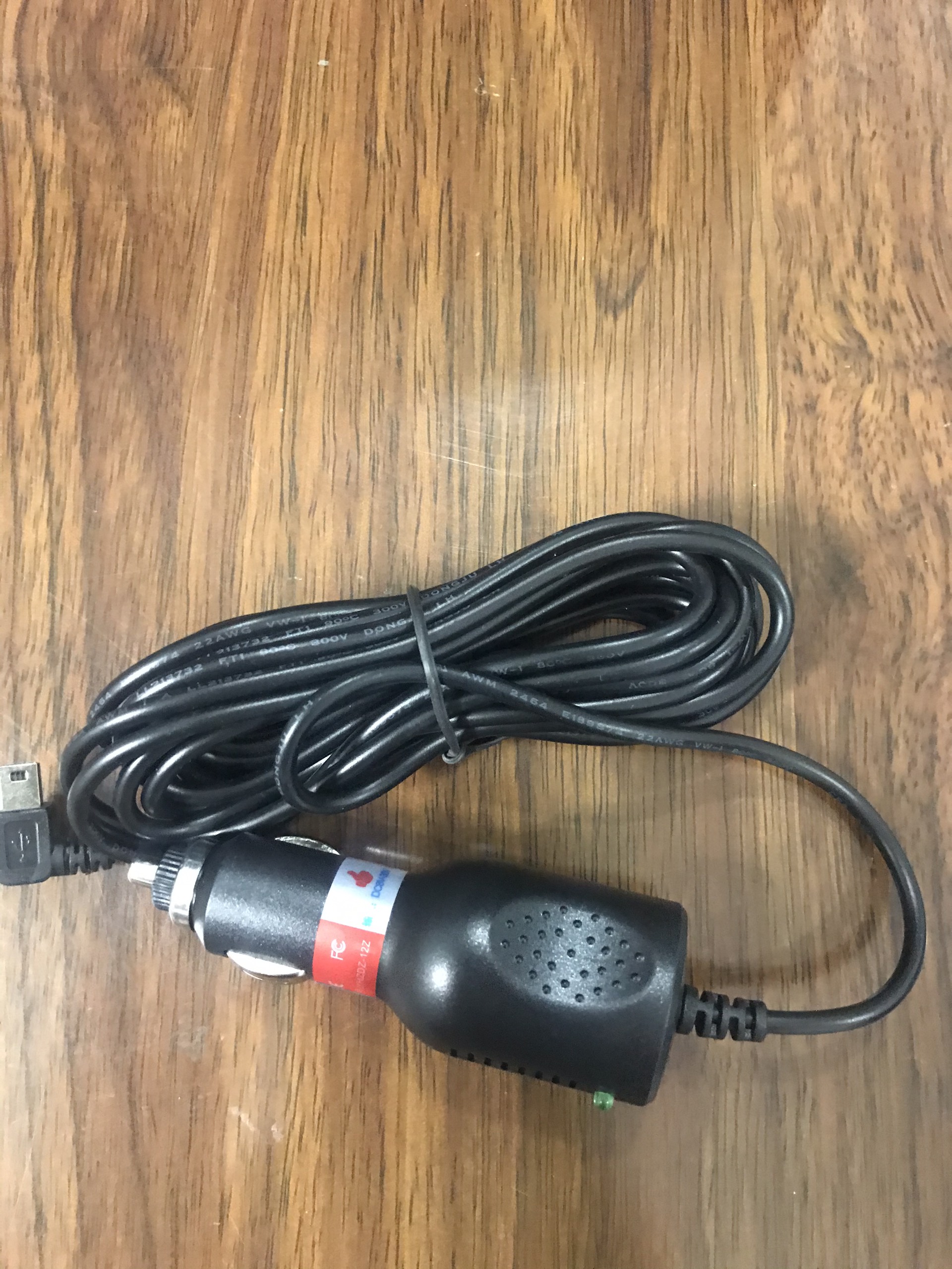 Dây nguồn camera hành trình ô tô 2a
