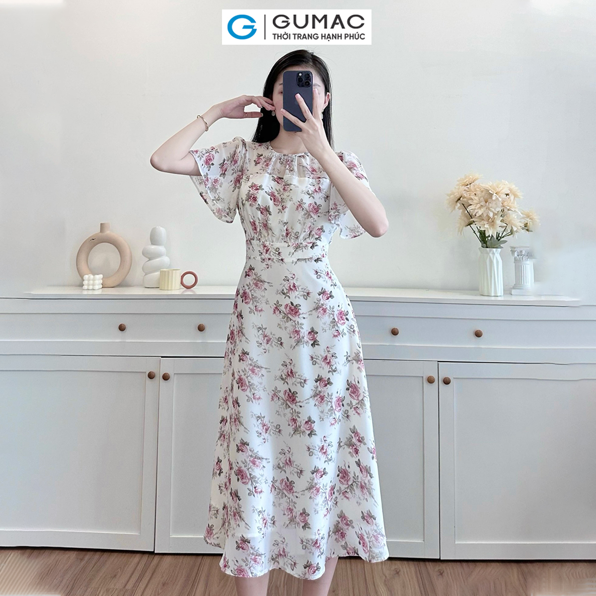 [15 - 17.6 |Voucher 8-15%] Đầm nữ dáng A công sở GUMAC LDD1217 nhún eo phối nút trang trí