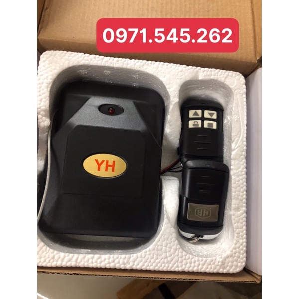 Hộp Điều Khiển Cửa Cuốn Đài Loan Tay Khiển Chống Nước Tần Số 433Mhz