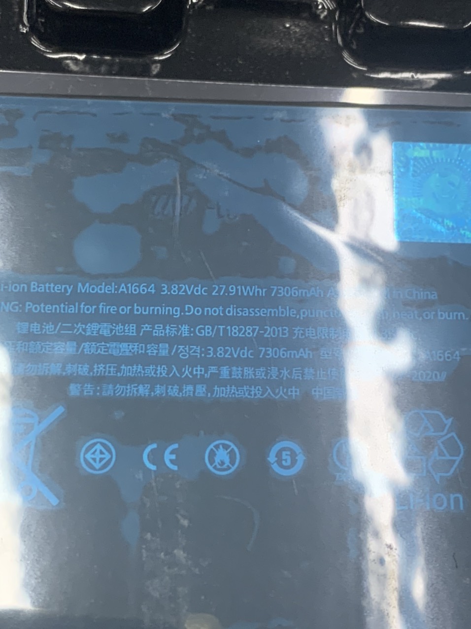 Pin Bison máy iPads đủ mã