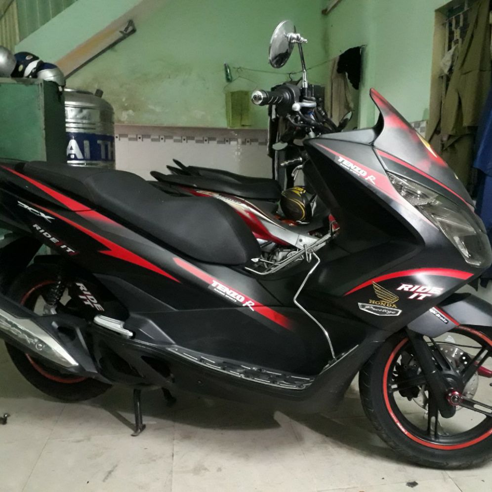 [HCM]Tem xe pcx  tem rời cao cấp dán xe đen đời 2014-2020