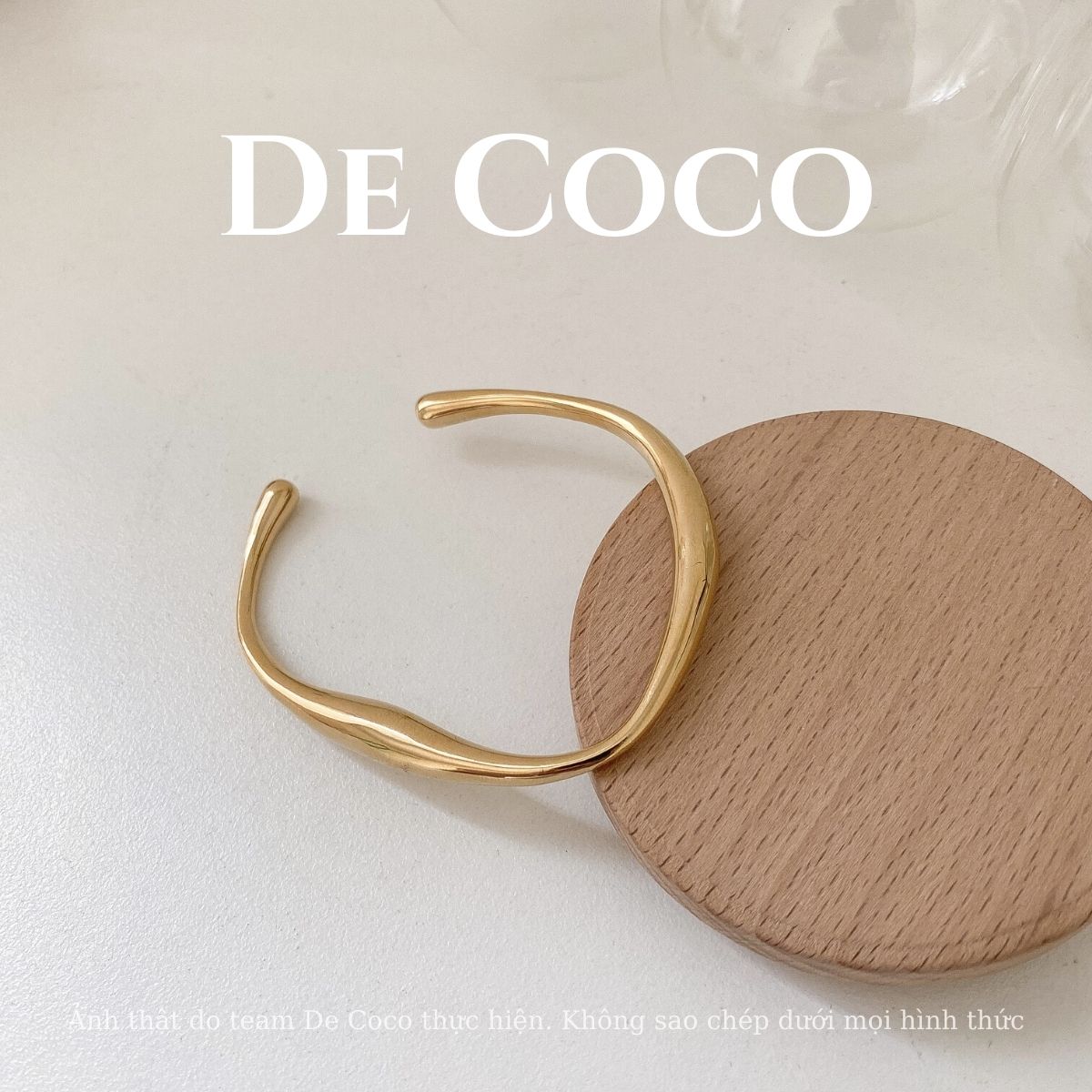 Vòng tay, lắc tay nữ cuff uốn lượn Bezel De Coco