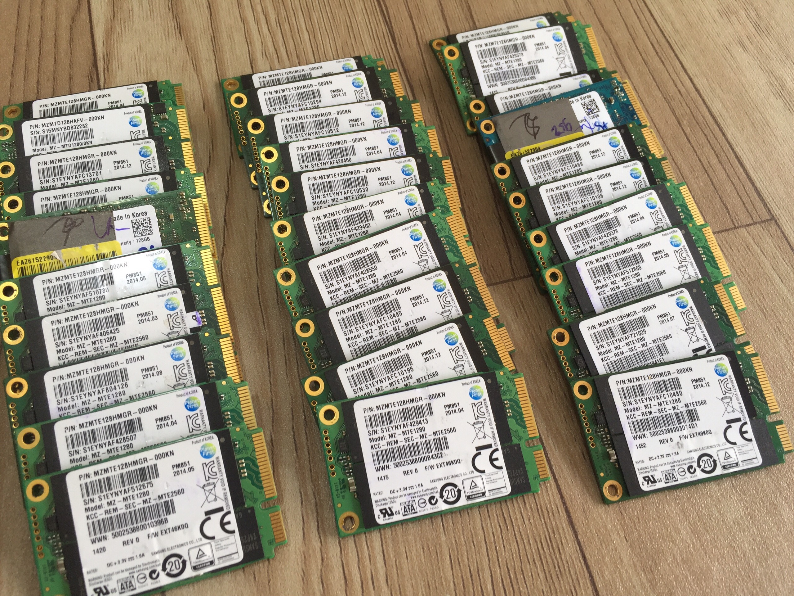 [HCM]ssd Msata Samsung 128G hàng zin theo máy