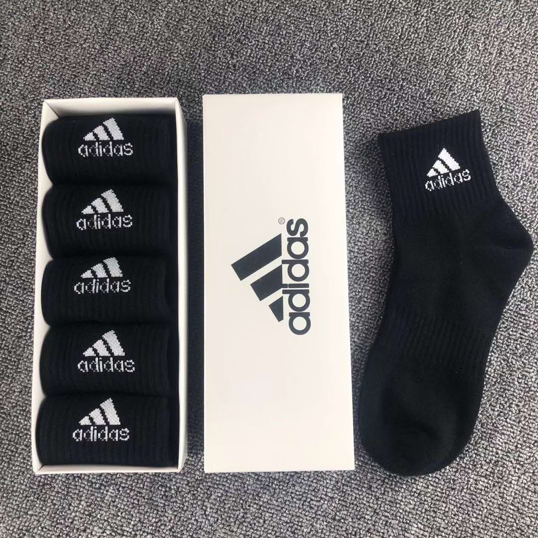 Tất Vớ Cổ Lửng Adidas phong cách