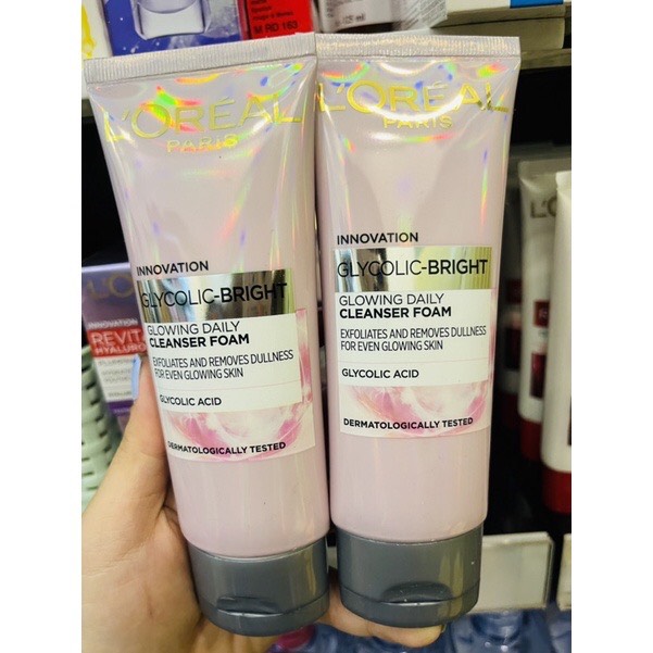 Sữa rửa mặt sáng da mờ thâm nám Glycolic Bright L'Oreal Paris