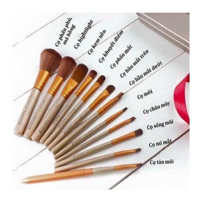 Cọ trang điểm Nakked 12 cây nhập khẩu