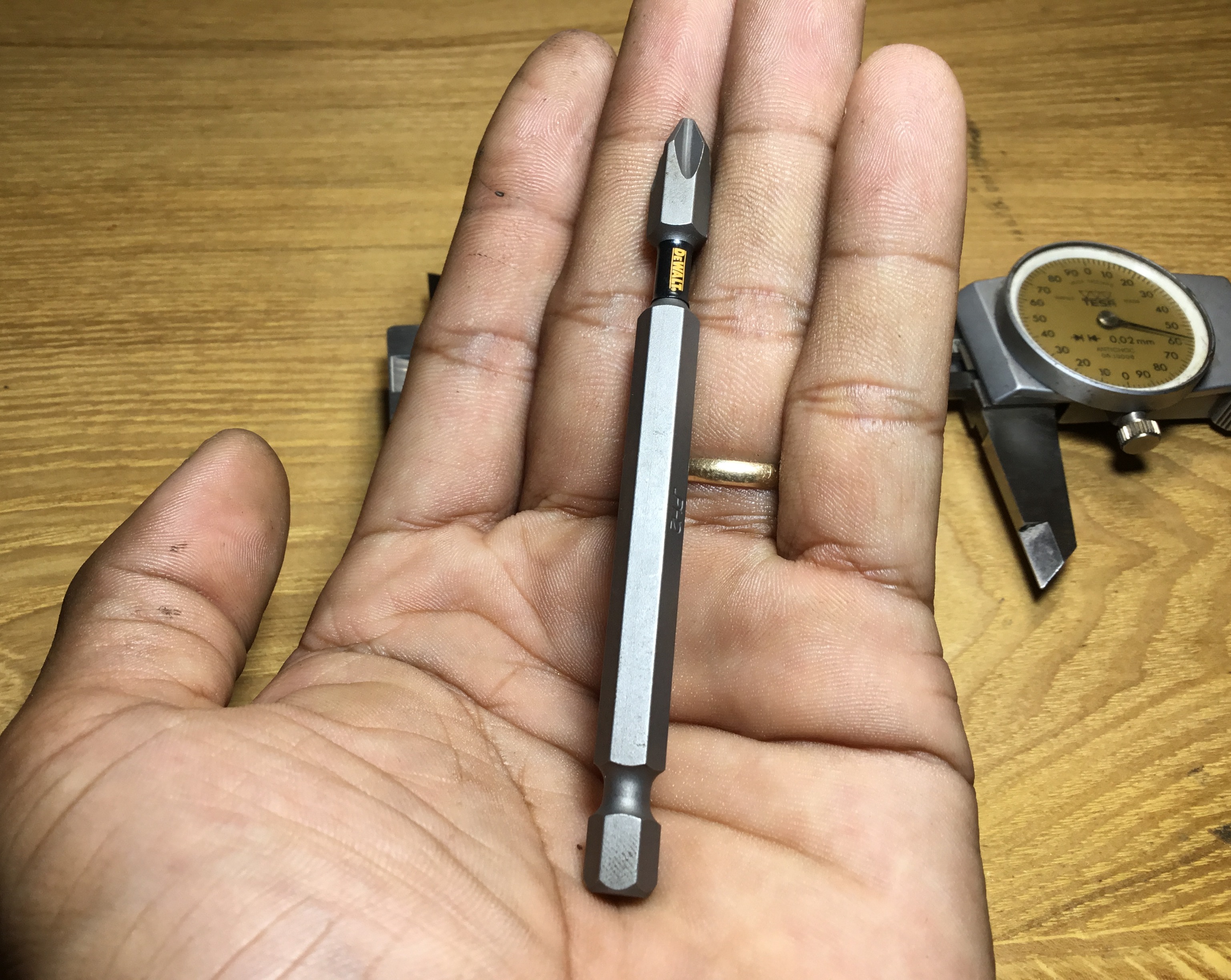 [HCM]Mũi Vít DeWalt Tem Đen Ph2- 89mm