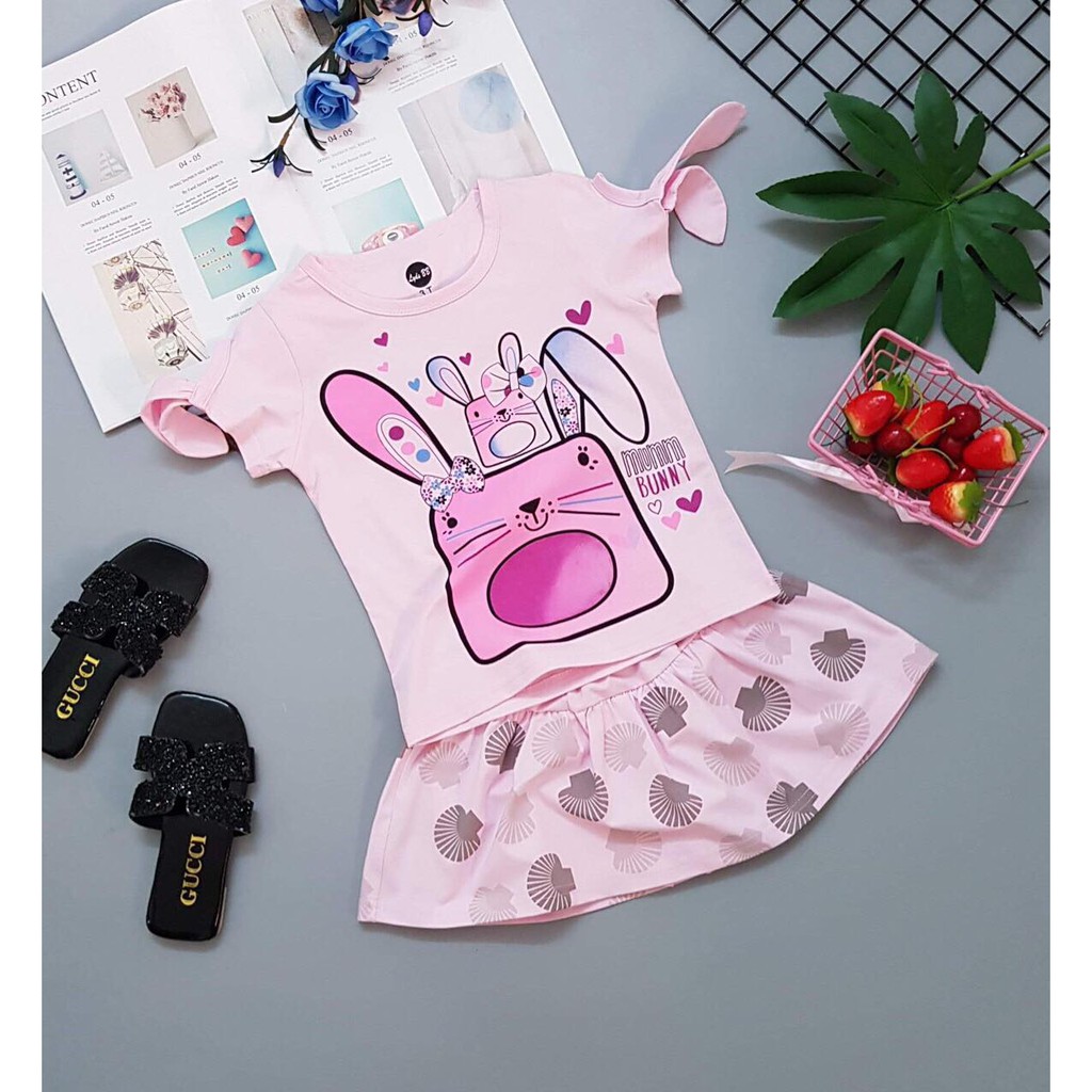 SÉT ÁO THUN HEO BUNNY PHỐI VÁY QUẦN
