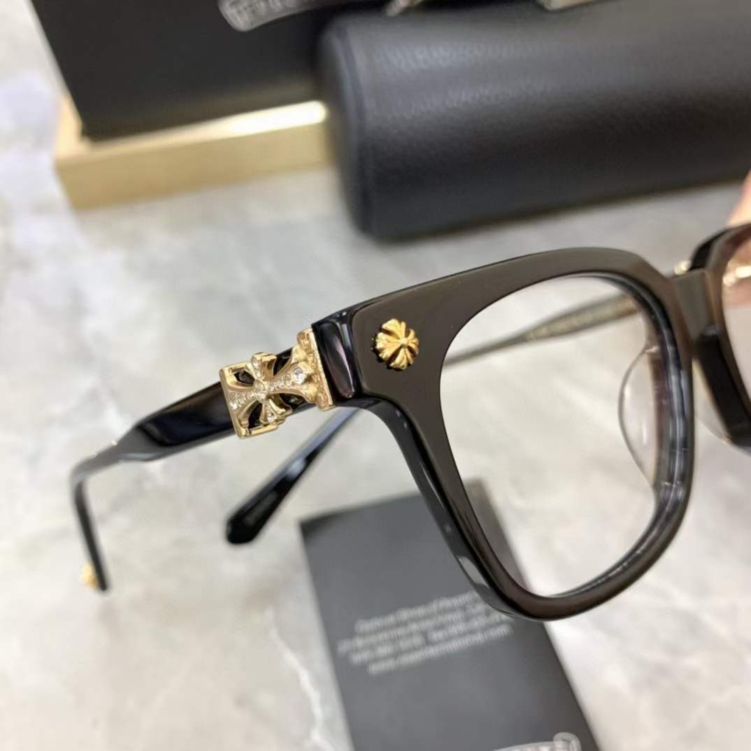 Kính mắt Chrome hearts cox ucker diamond SILVER925
