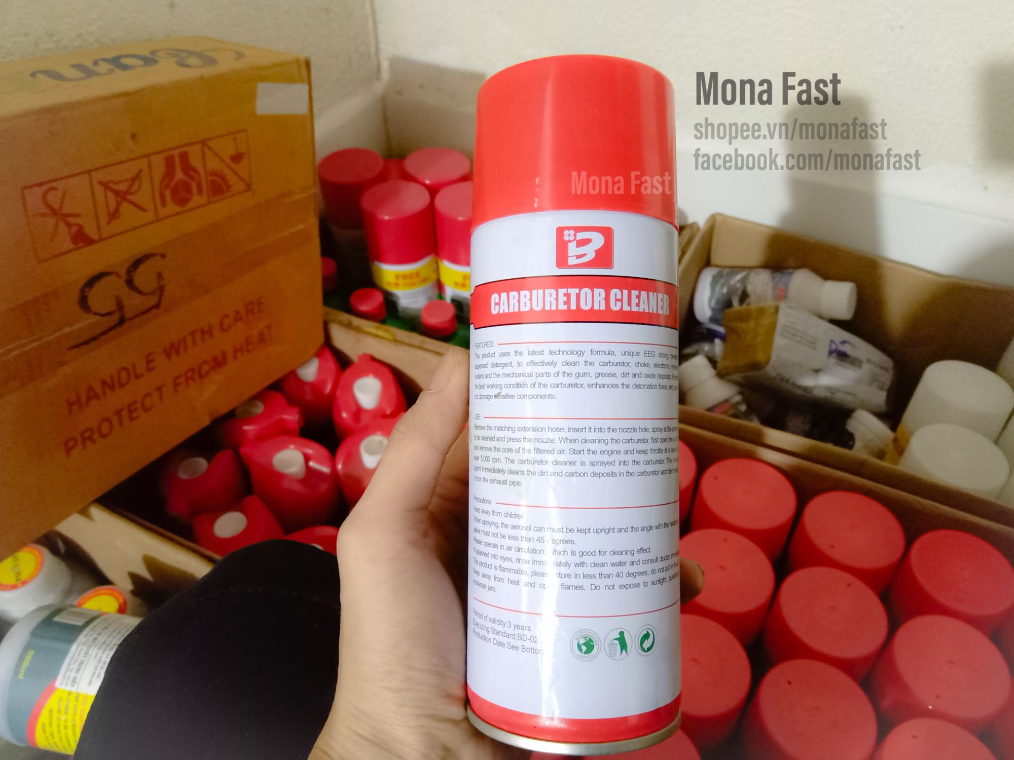 Chai xịt vệ sinh bình xăng con