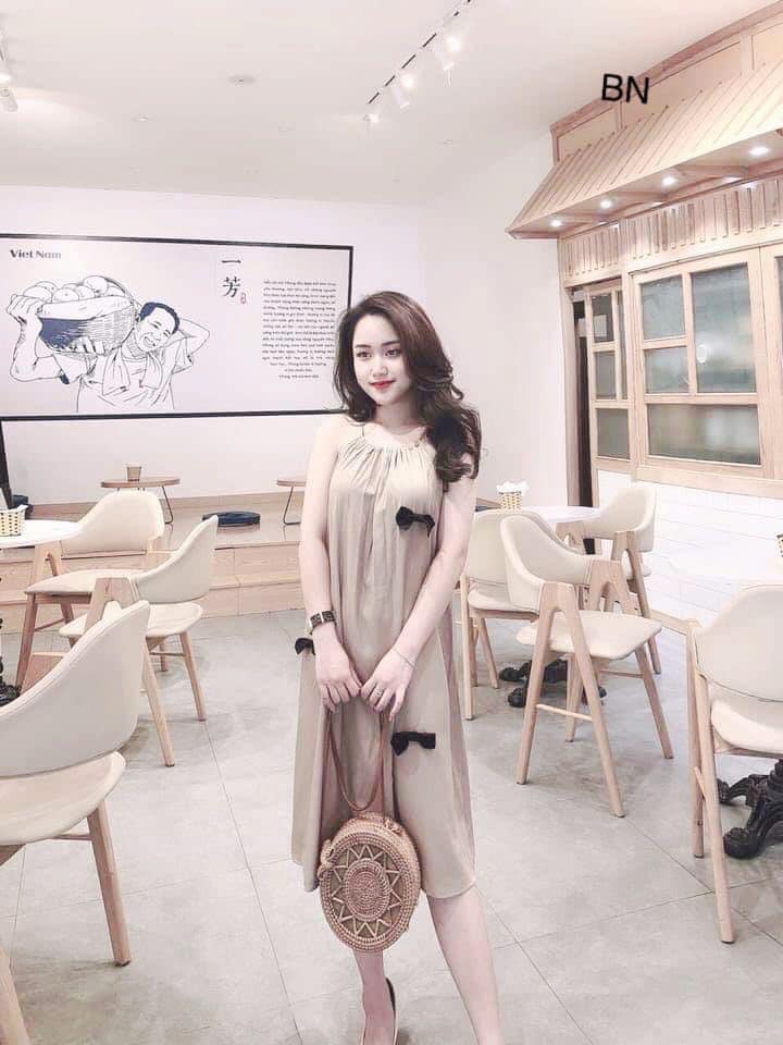 váy yếm nơ