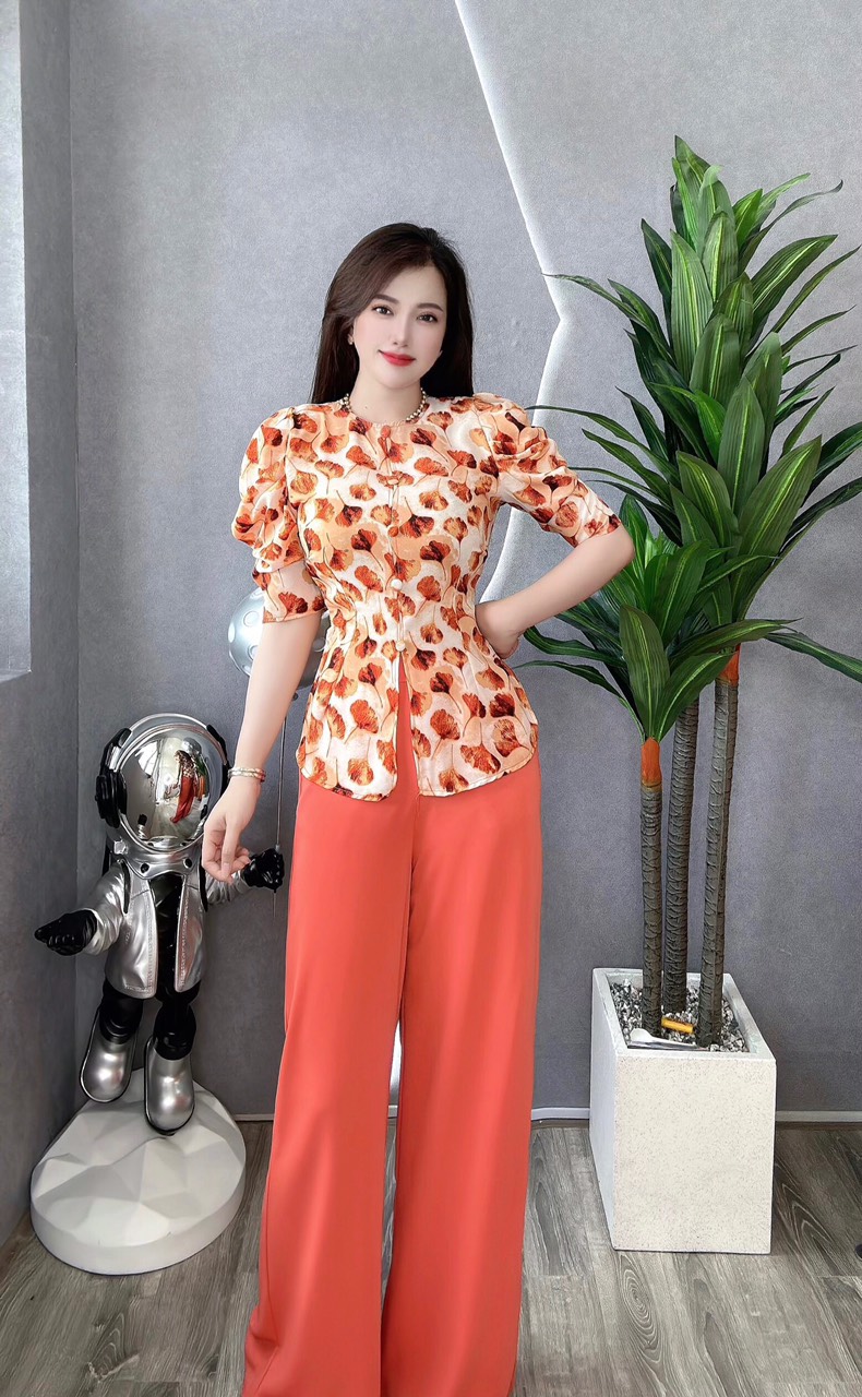 Bộ bà ba lụa hoa 3d tay phồng