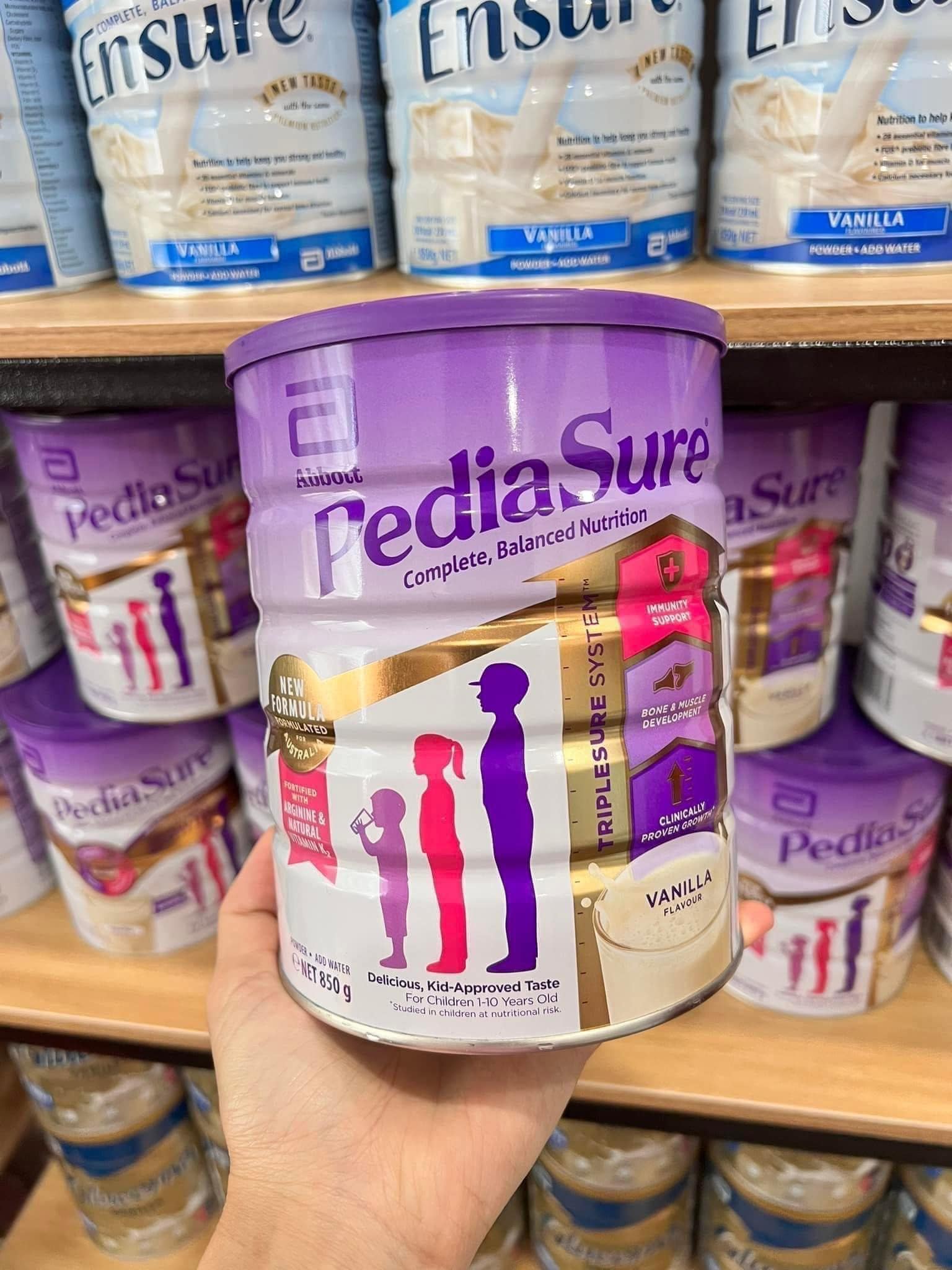 Sữa bột Pediasure nắp tím - chuẩn Úc [ Mẫu mới - Date 9/2025 ]