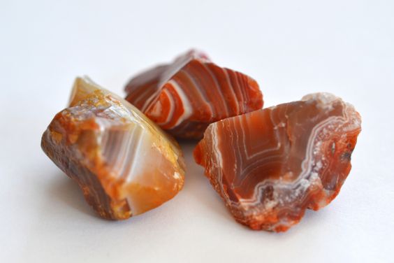 100gr Đá Thô Mã Não Đỏ- Xanh No Brand [100gr Red-Green Agate Rough Stone]