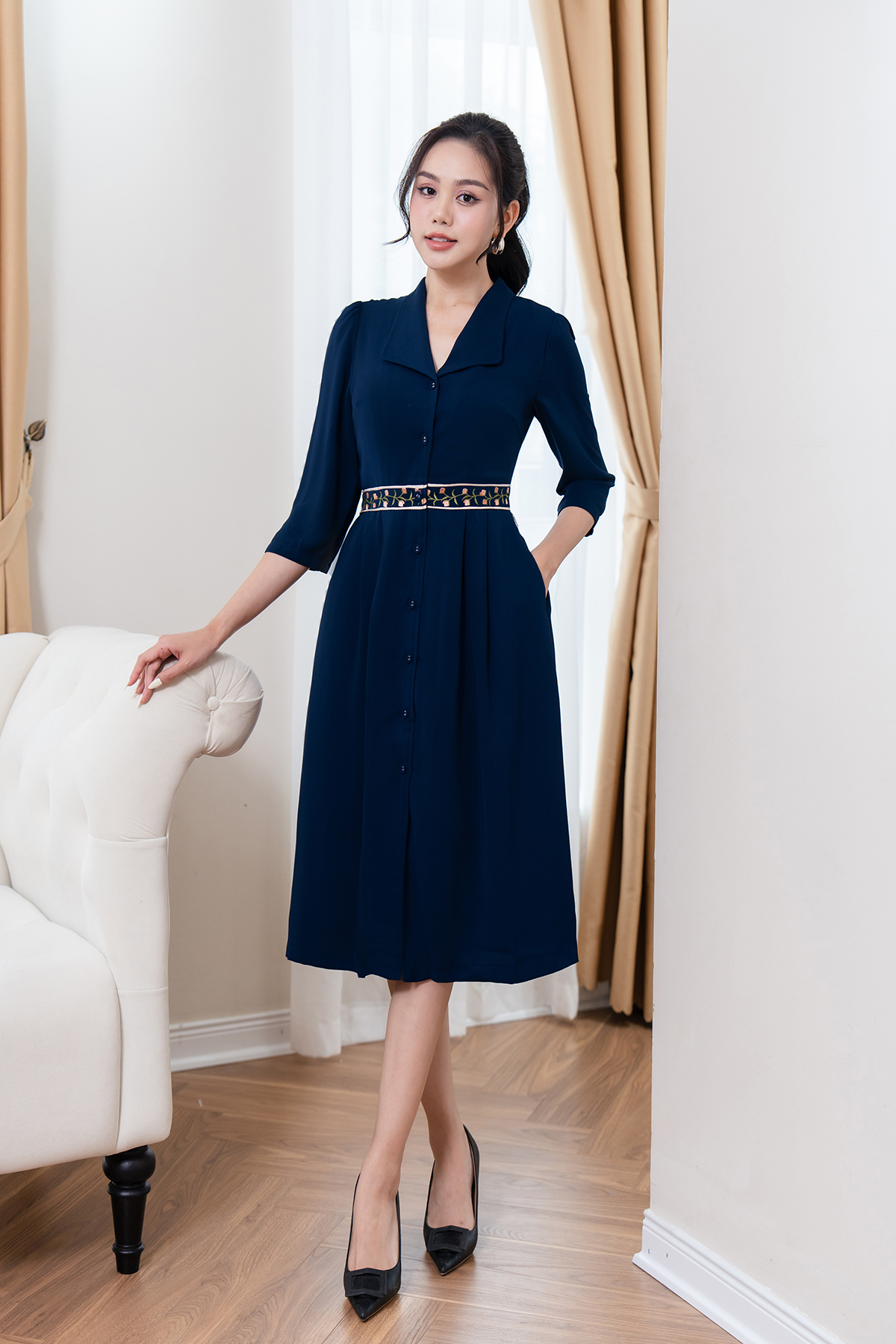 Đầm nữ xòe đai thêu LAMER L63L23Q030