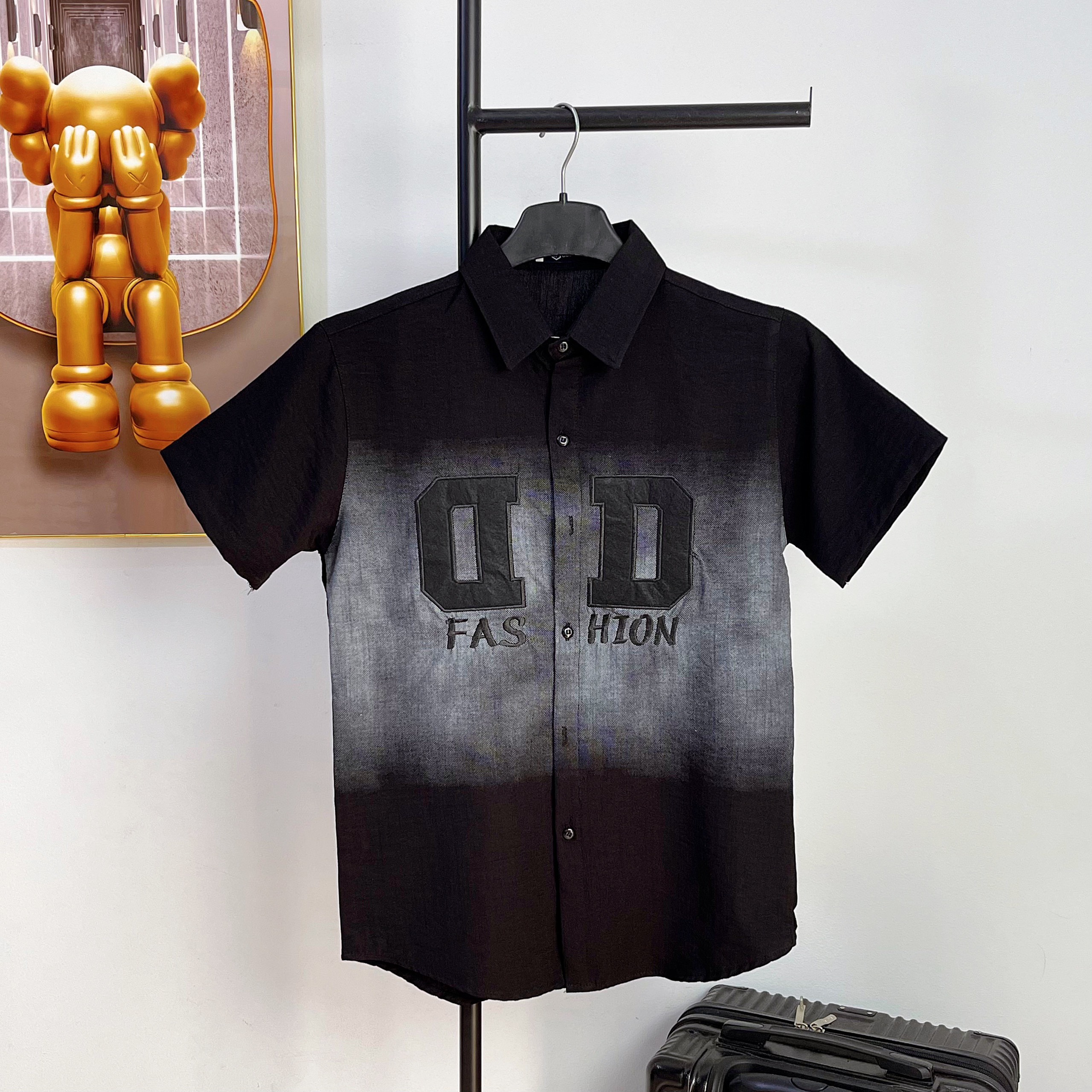 Áo sơ mi nam vải đũi co dãn đường chỉ may tỉ mỉ thêu LD rất đẹp chuẩn thời trang cao cấp hàng shop PVT FASHION