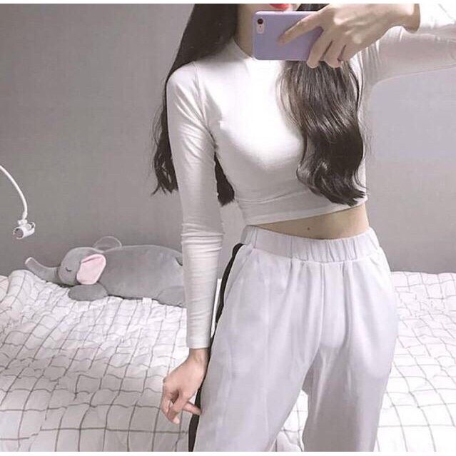 [HCM]Áo thun nữ croptop dài tay trơn-4 màu