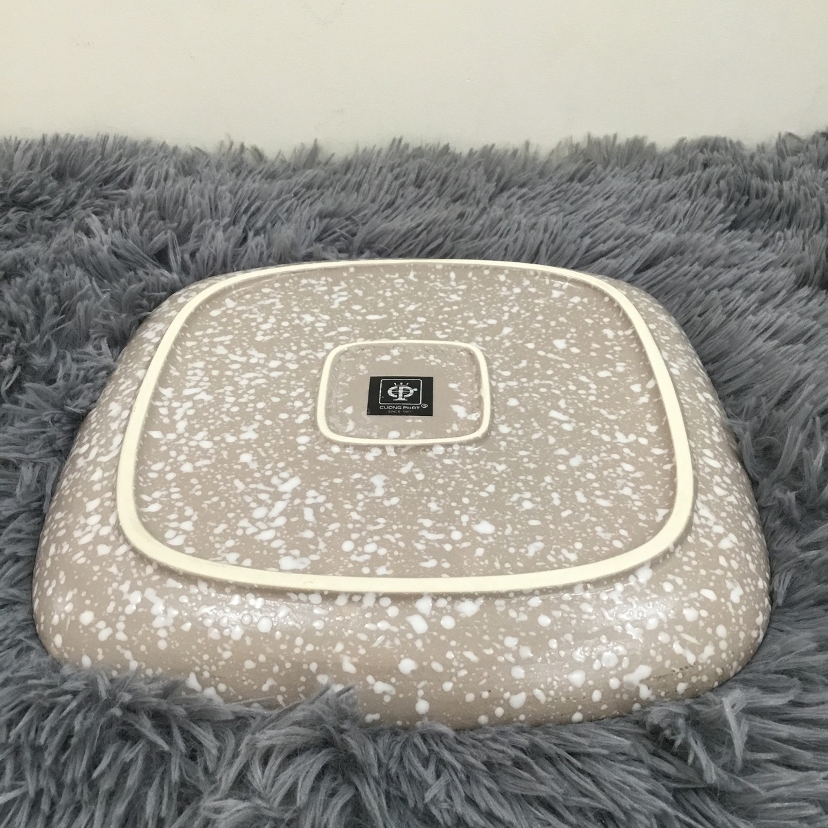DĨA VUÔNG 27 CM - IKIA