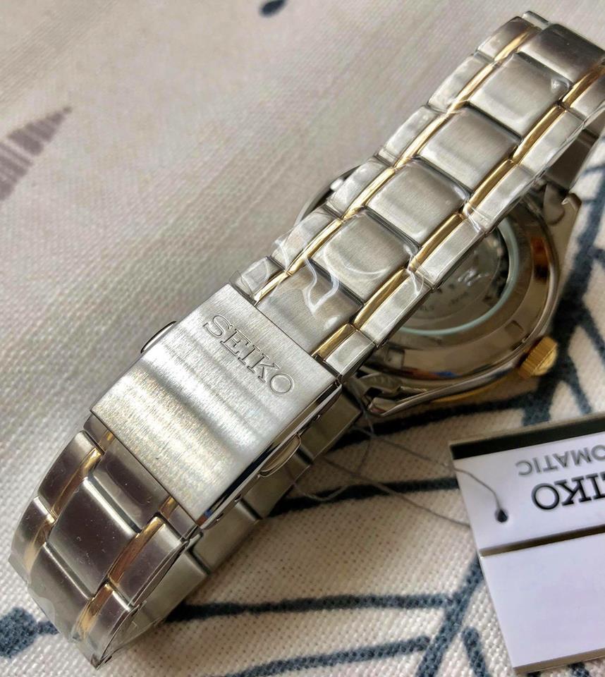Đồng hồ Seiko SRP704K1