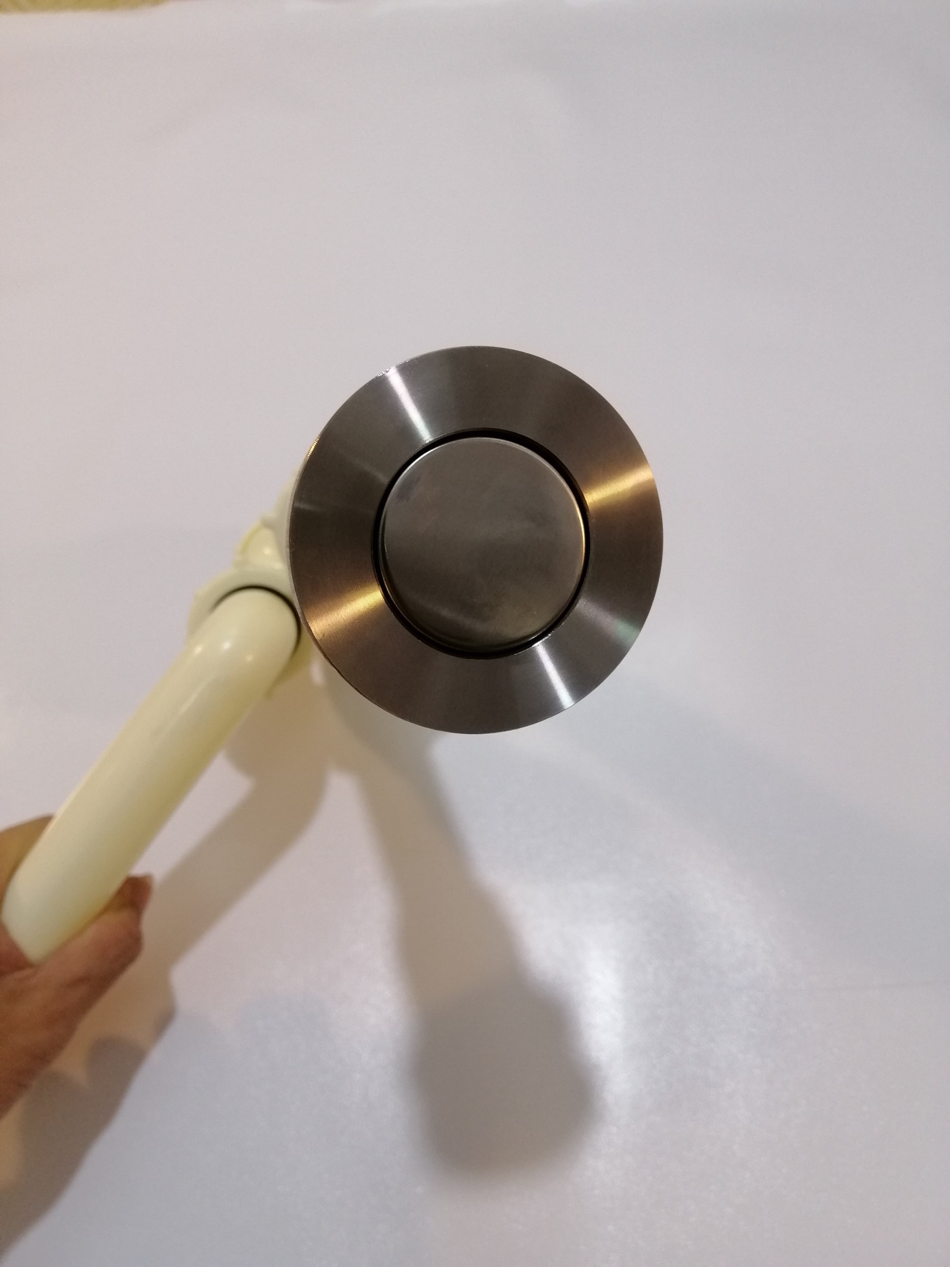 xi phông thoát nước chậu lavabo