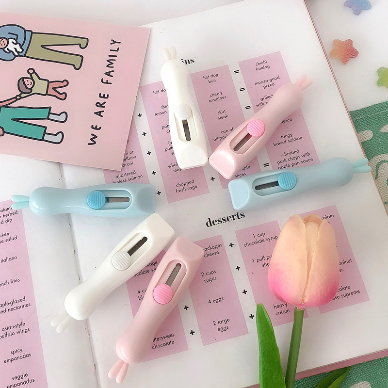 Dao rọc giấy cỡ nhỏ (Hình thỏ) mini - Cầm chắc tay