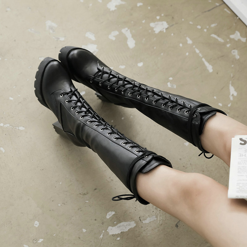 [ 2 màu ĐEN/ TRẮNG] Giày COMBAT boot CỘT DÂY dưới gối gót vuông 12cm GCC127