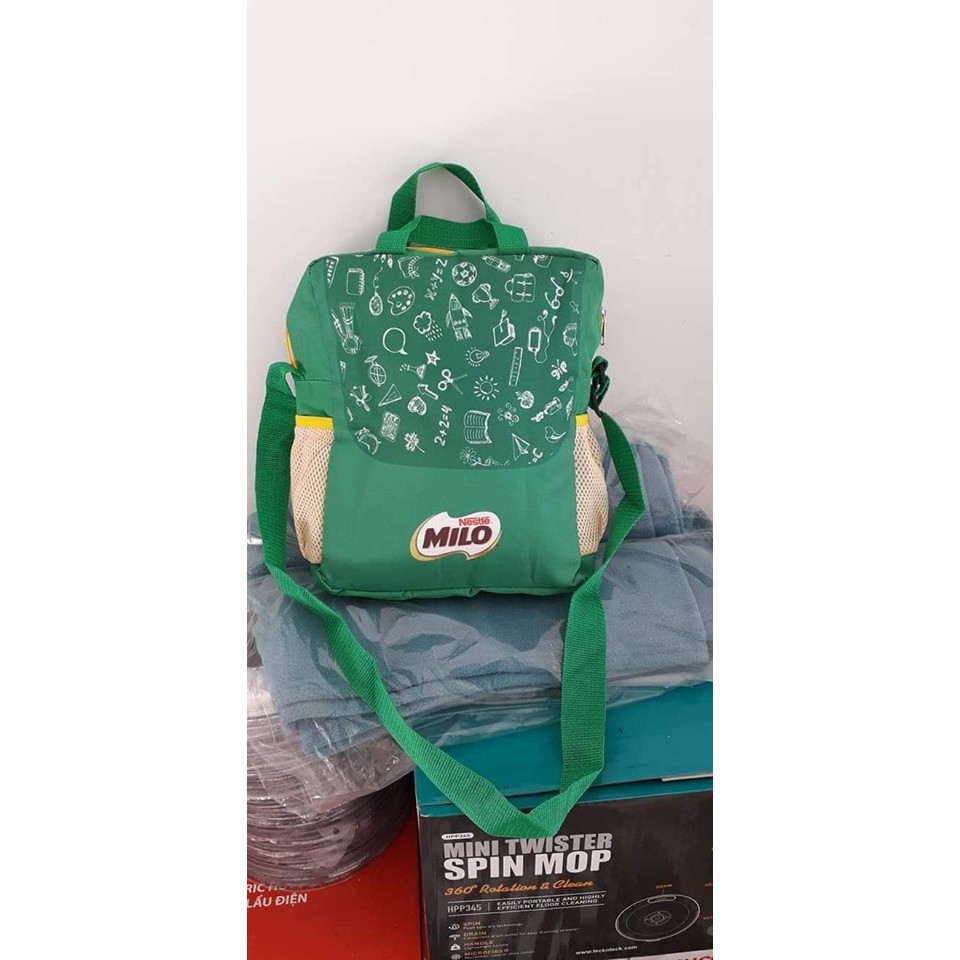 Túi đeo chéo Milo kích thước 31x25x10cm
