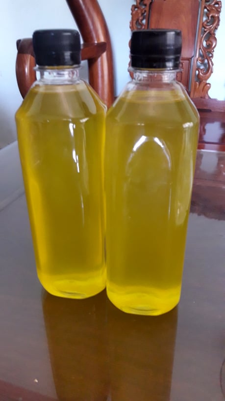 Dầu Đậu Phộng Nguyên Chất Nhà Làm 500ml
