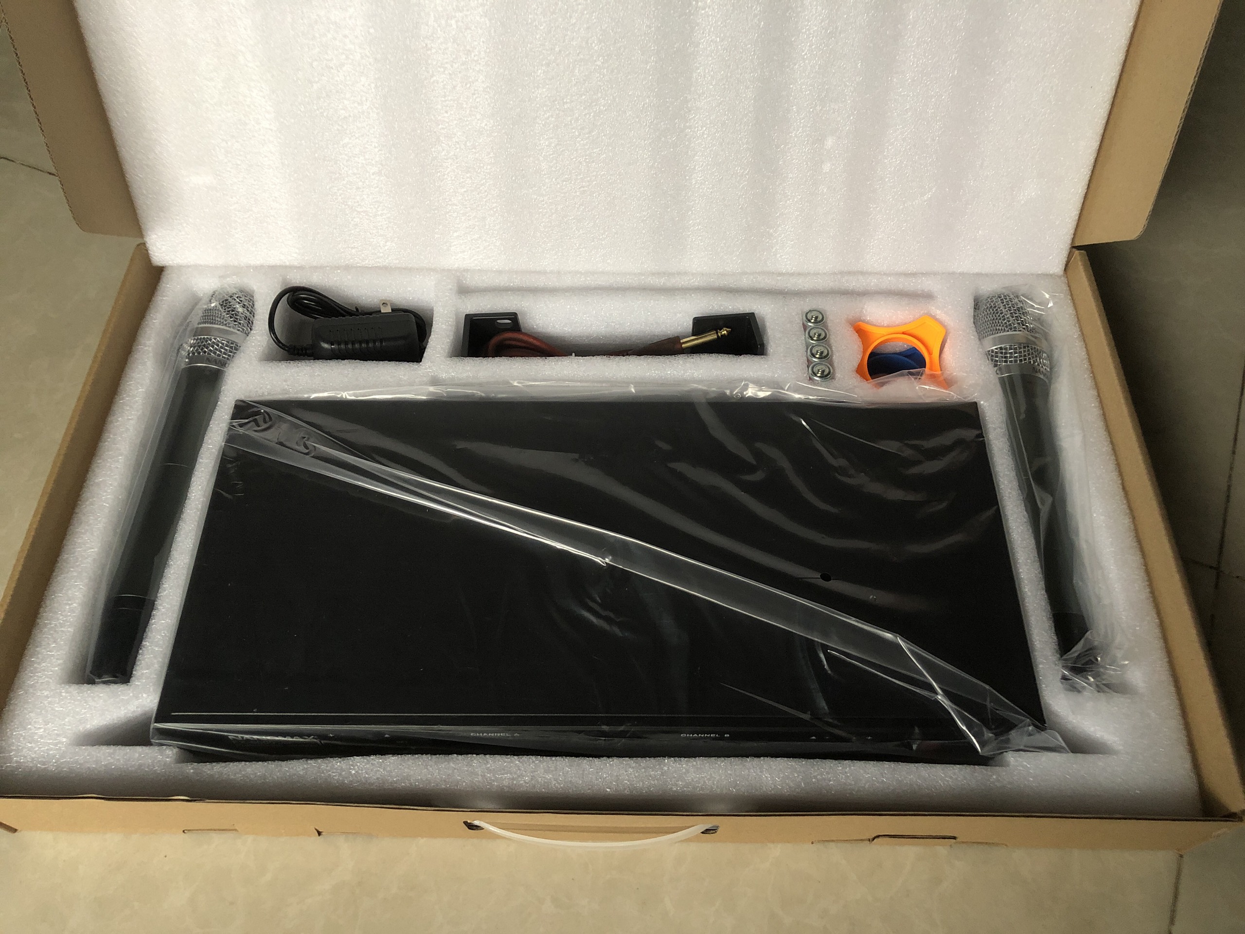 Micro chính hãng Nanomax FX-6000 UHF siêu hay