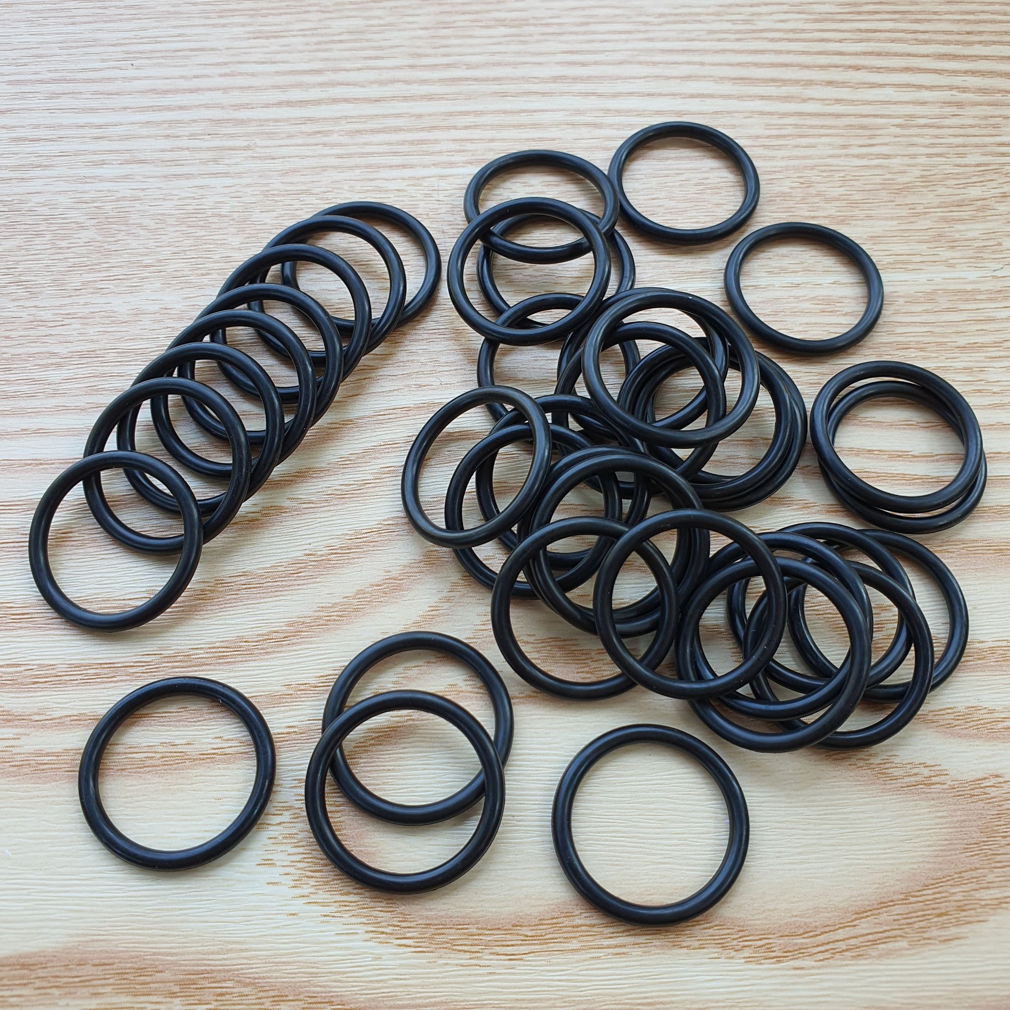 Gioăng cao su oring chịu dầu chịu áp lực, lỗ trong 18mm, dày 2.5mm (gói 100 cái)