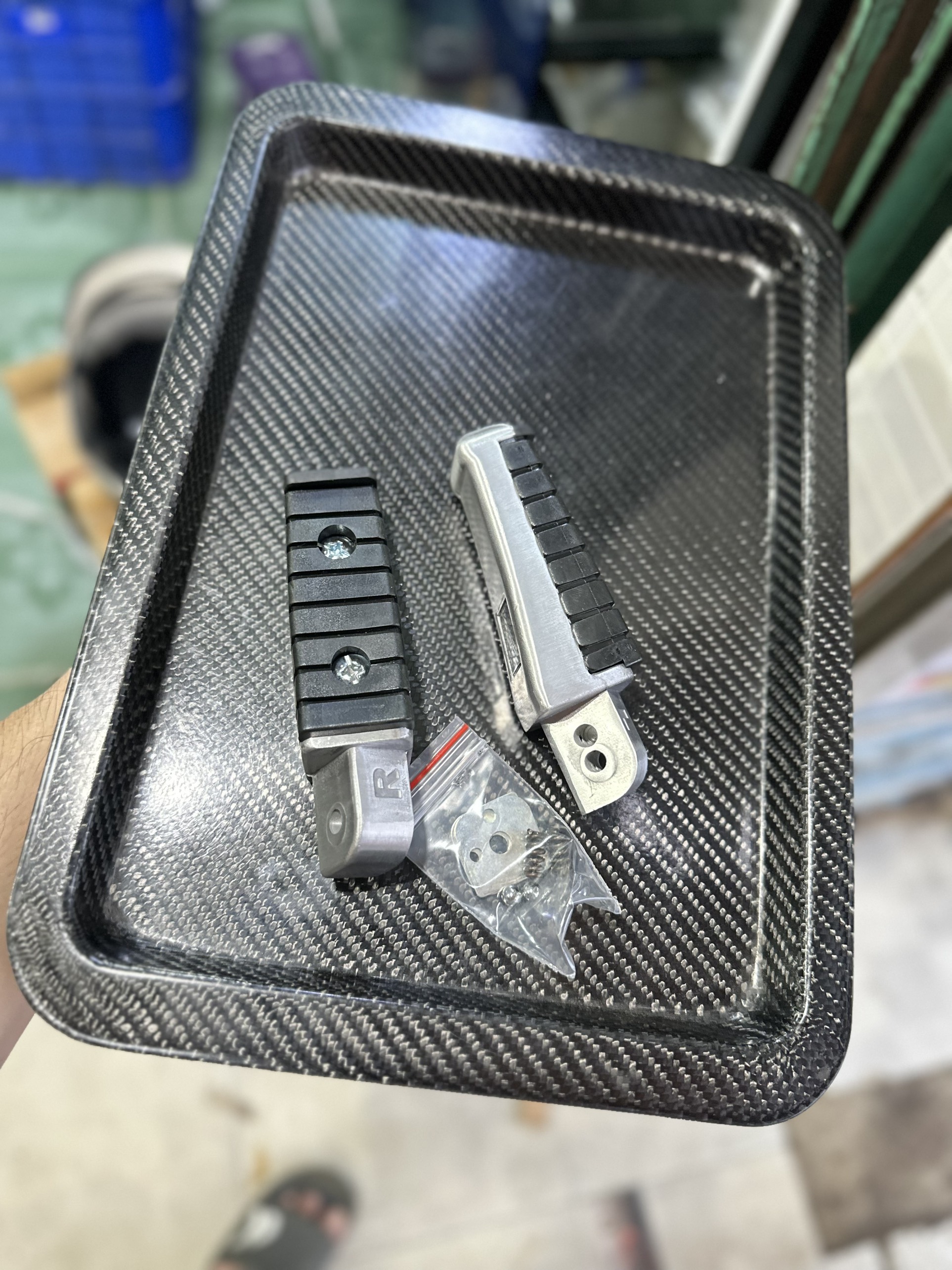 Gác Chân Sau Cúp 125 Thailand A100