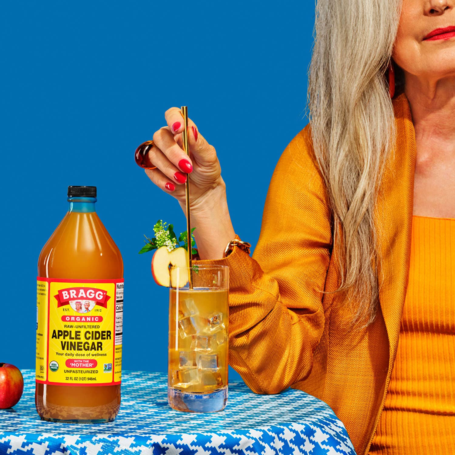 Giấm táo hữu cơ Bragg 473ml - Raw Apple Cider Vinegar - Ăn Kiêng - Giảm cân - Giảm Cholesterol - Ăn thực dưỡng - Organic Stores