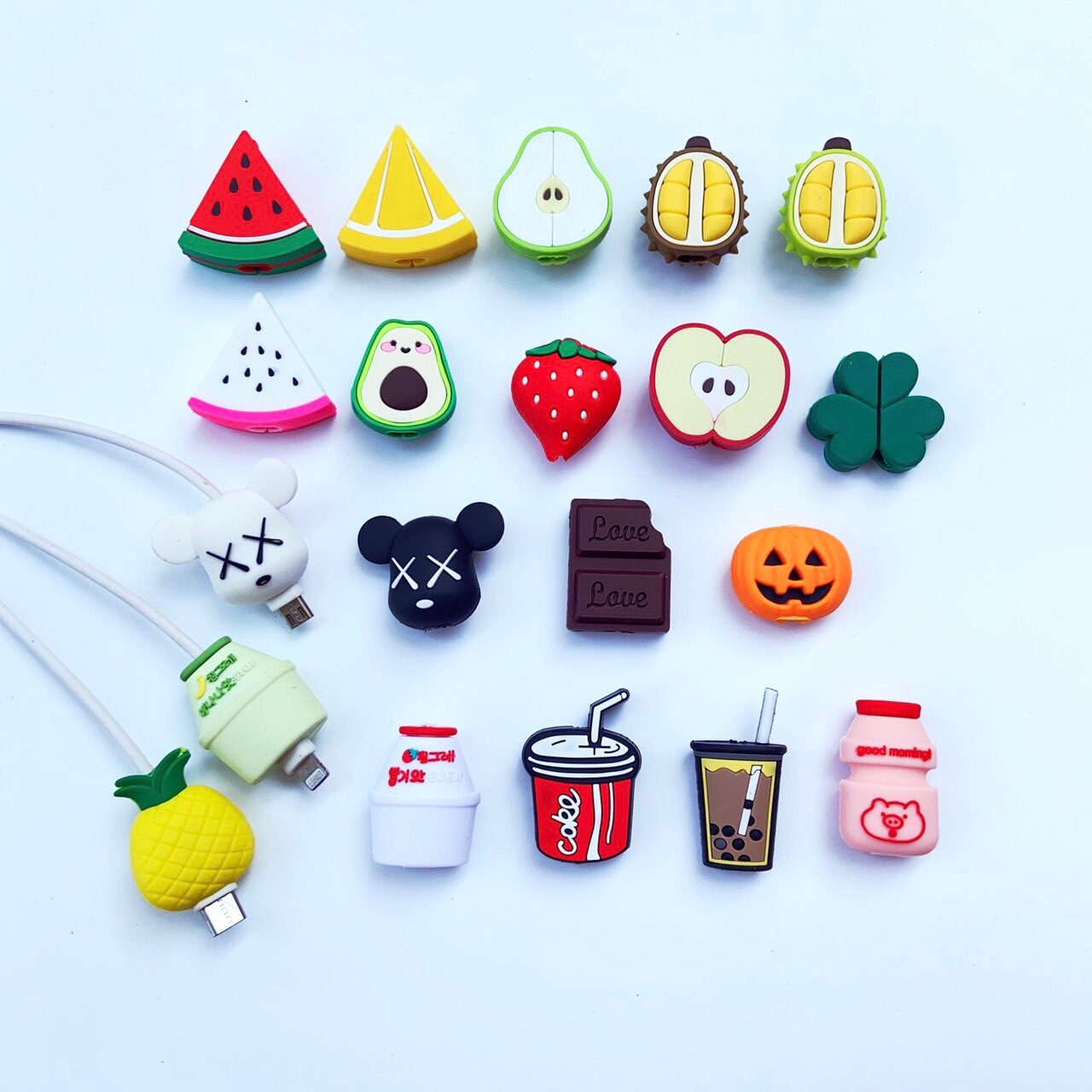Thú găm bảo vệ đầu sạc cute