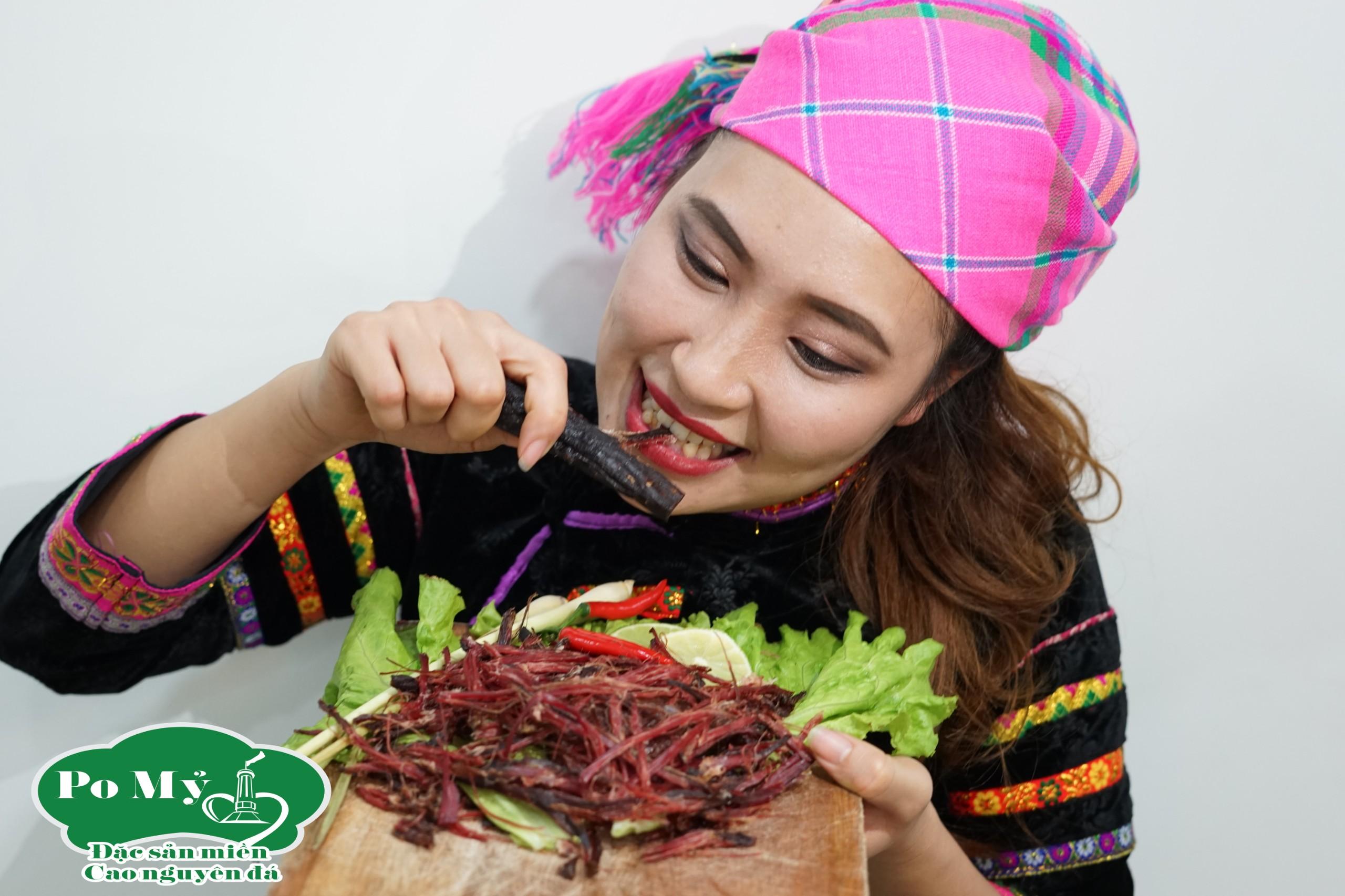 THỊT LỢN ĐEN GÁC BẾP 0.5KG TẶNG CHẨM CHÉO