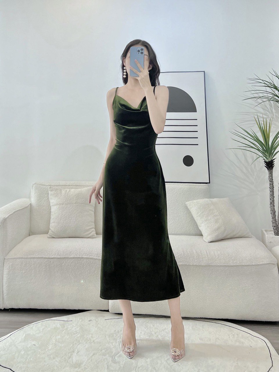 Đầm dây nhung cổ đổ AfterBefore