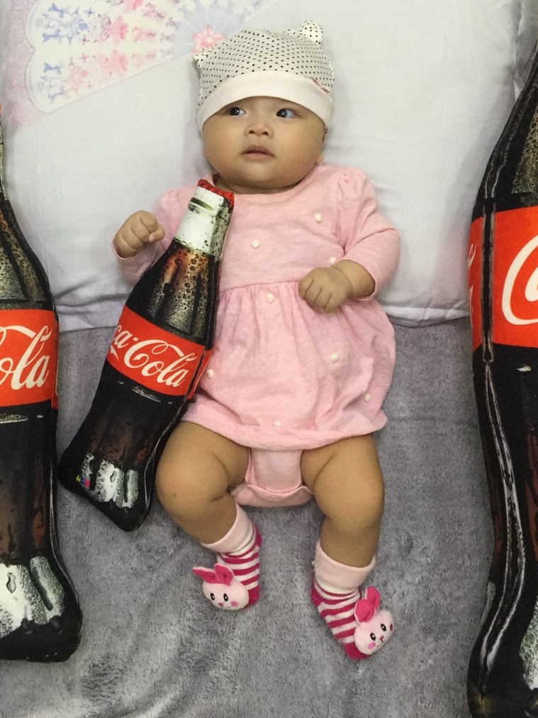 [HCM]Gối ôm 3D cho bé Loại 1  Chai Coca 40cm